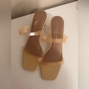🥠 Chinese Laundry 🥠 Yanti Jelly Transparent Straps & Block Heels 🥠